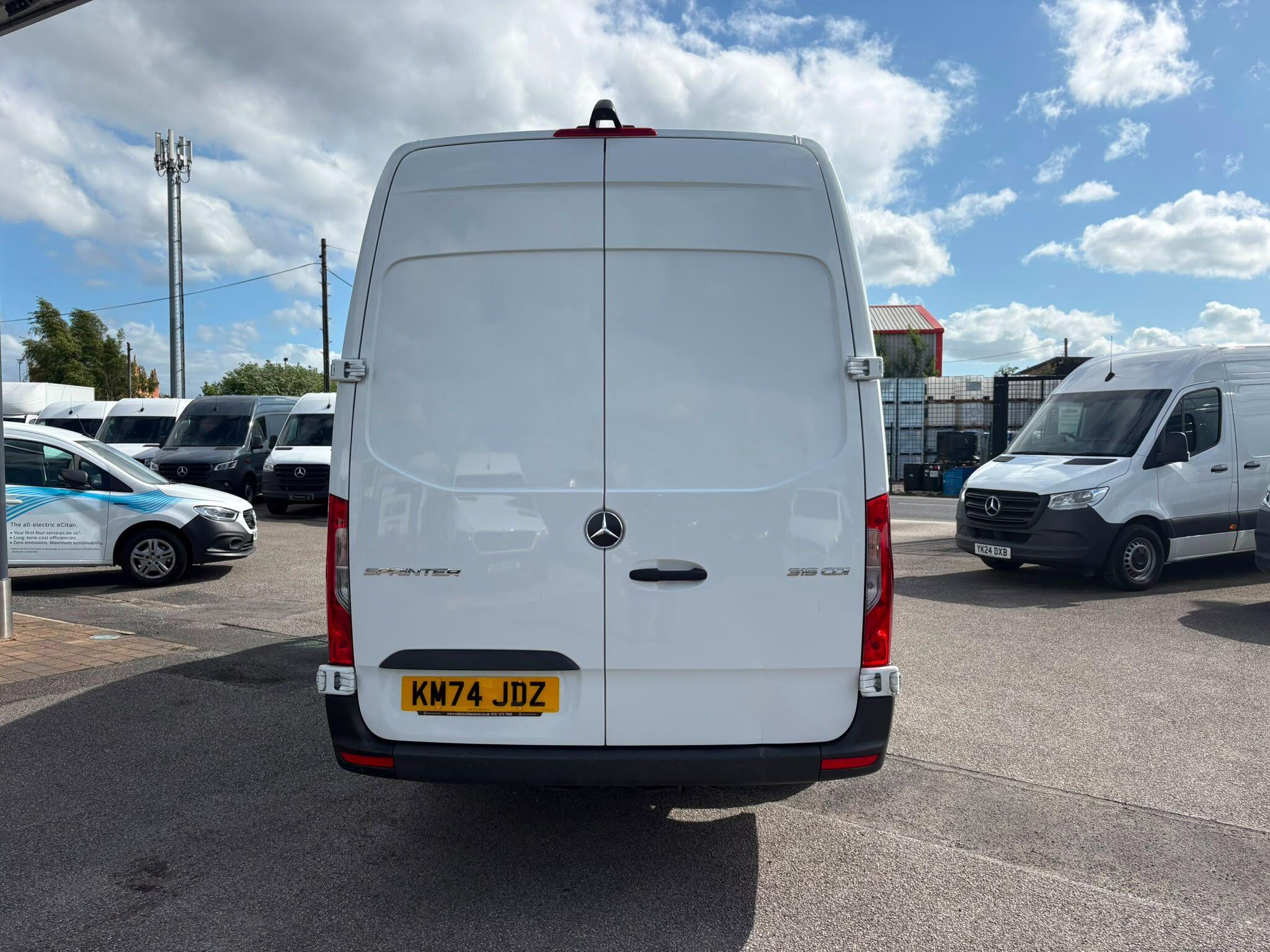 Mercedes-Benz Sprinter